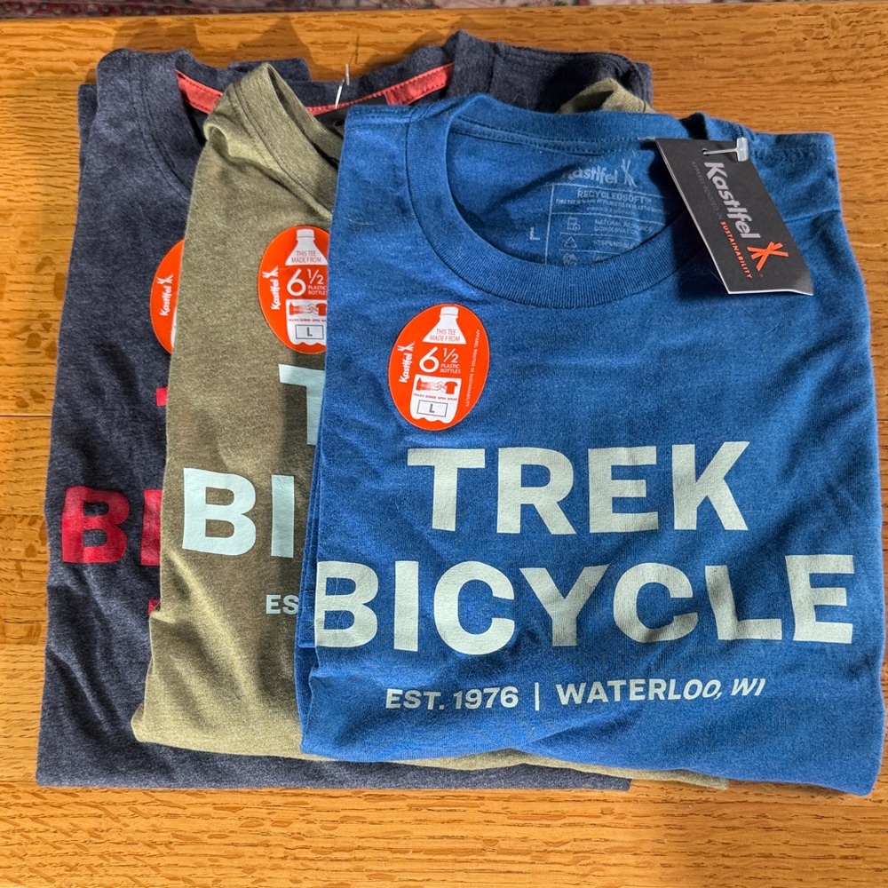 Trek Bicycle Short Sleeve Tee - Blue, Green, Navy